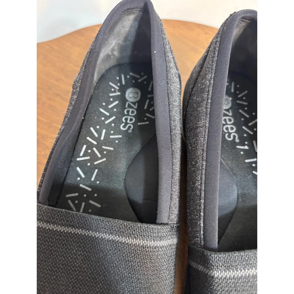 Bzees Kudos Black‎ Grey Marl Stretch Fabric Open Toe Wedge Sandals Womens 10W